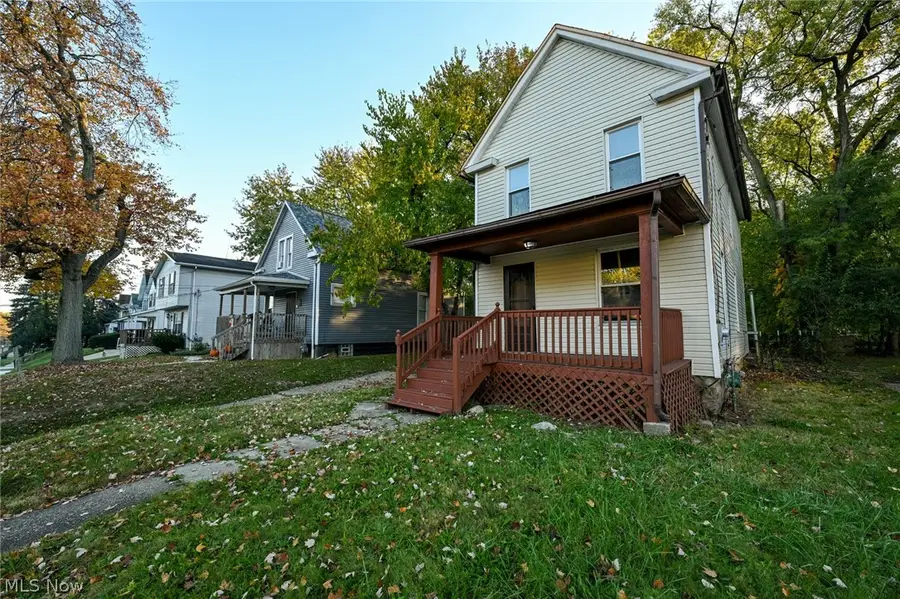 1137 Bellows Street, Akron, OH 44301 - #3
