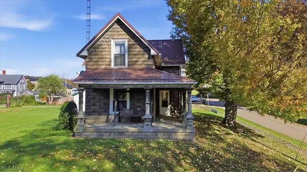 107 Mohican Street, Brinkhaven, OH 43006