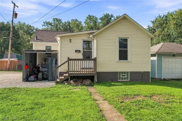 376 E 1/2 Ohio Avenue, Sebring, OH 44672