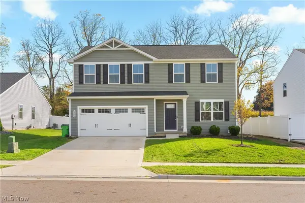 1860 Heron Creek Nw Street, Massillon, OH 44647