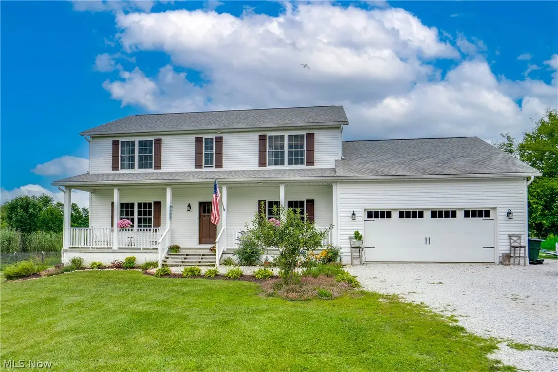 7253 Edison Ne Street, Hartville, OH 44632 - #1