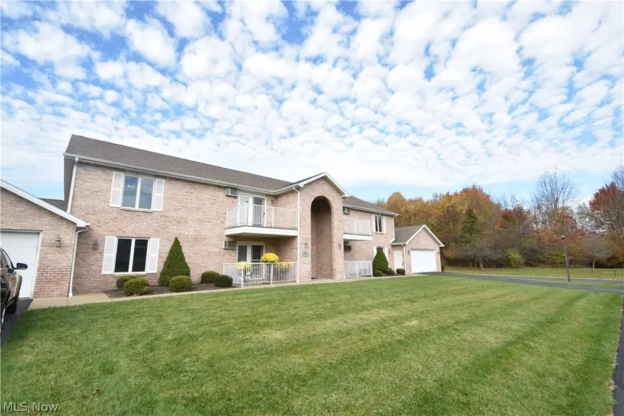 841 Auburn Hills Drive #3, Youngstown, OH 44512 - #2