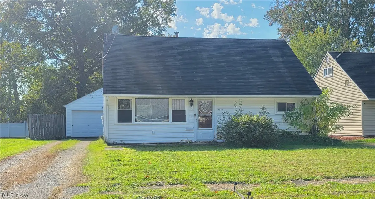 2425 Stephens Nw Avenue, Warren, OH 44485 - #1