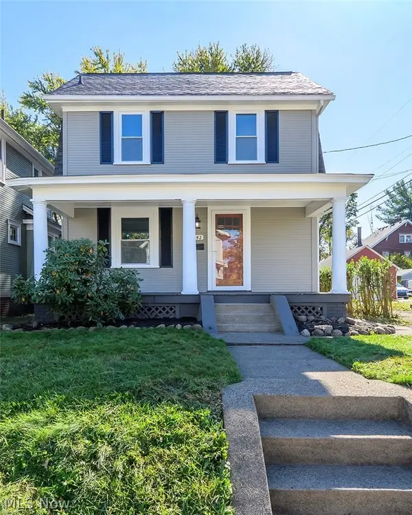 1442 14th Nw Street, Canton, OH 44703