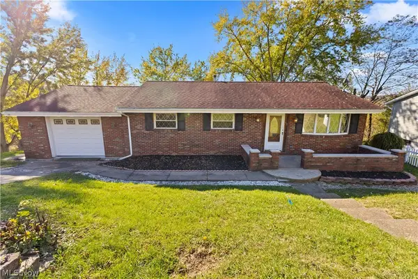 17 Sunset Drive, Martins Ferry, OH 43935