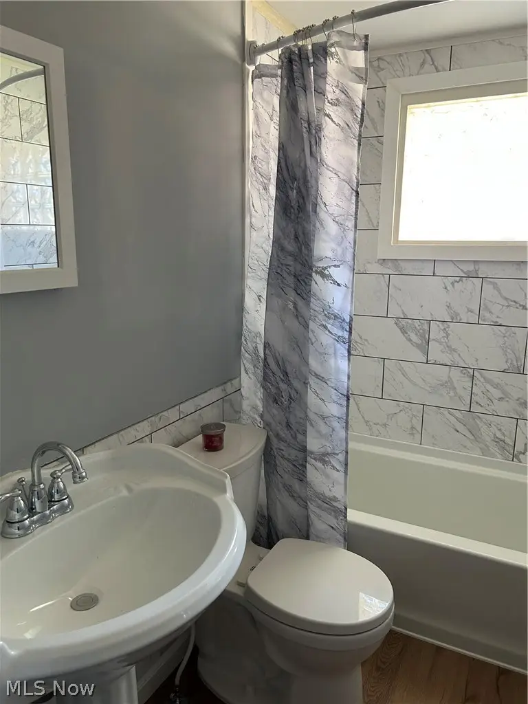 1934 Lakeside Nw Avenue, Canton, OH 44708 - #3