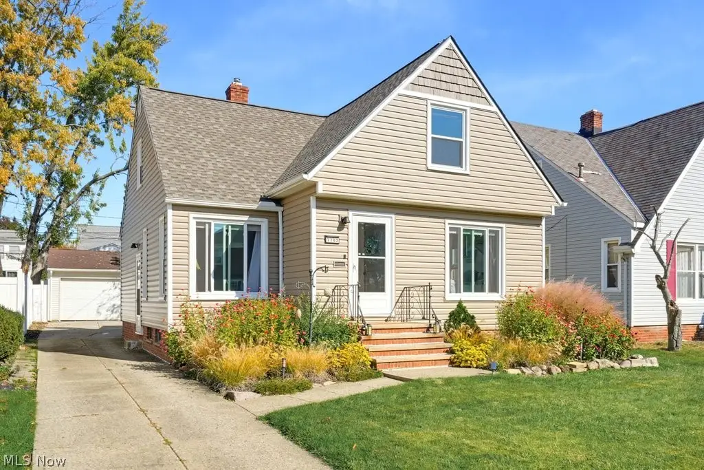7702 Ridgefield Avenue, Parma, OH 44129 - #1
