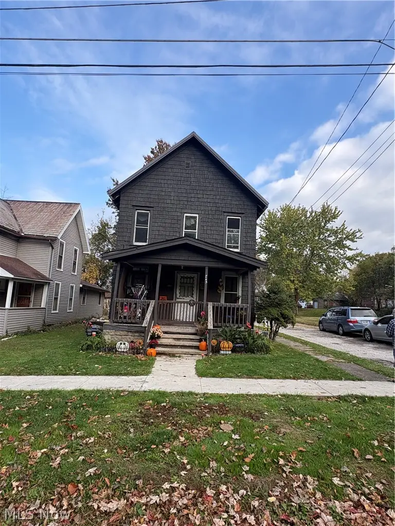 743 E 16th Street, Ashtabula, OH 44004 - #1
