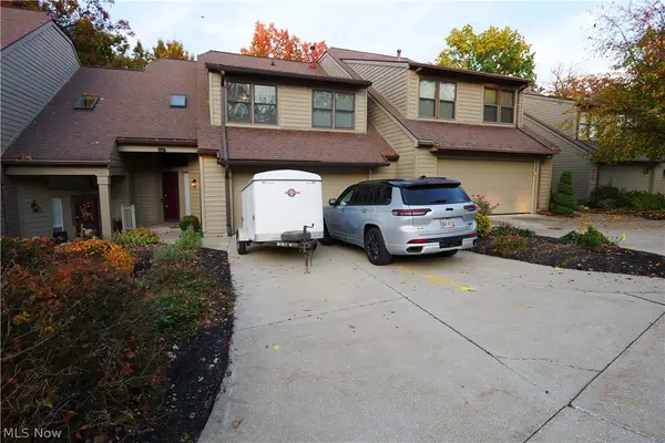29 Starboard Circle #56, Akron, OH 44319