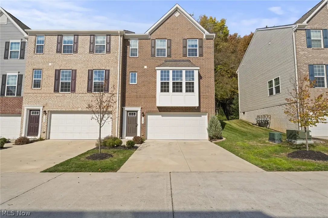 1131 Bean Lane, Akron, OH 44313 - #1