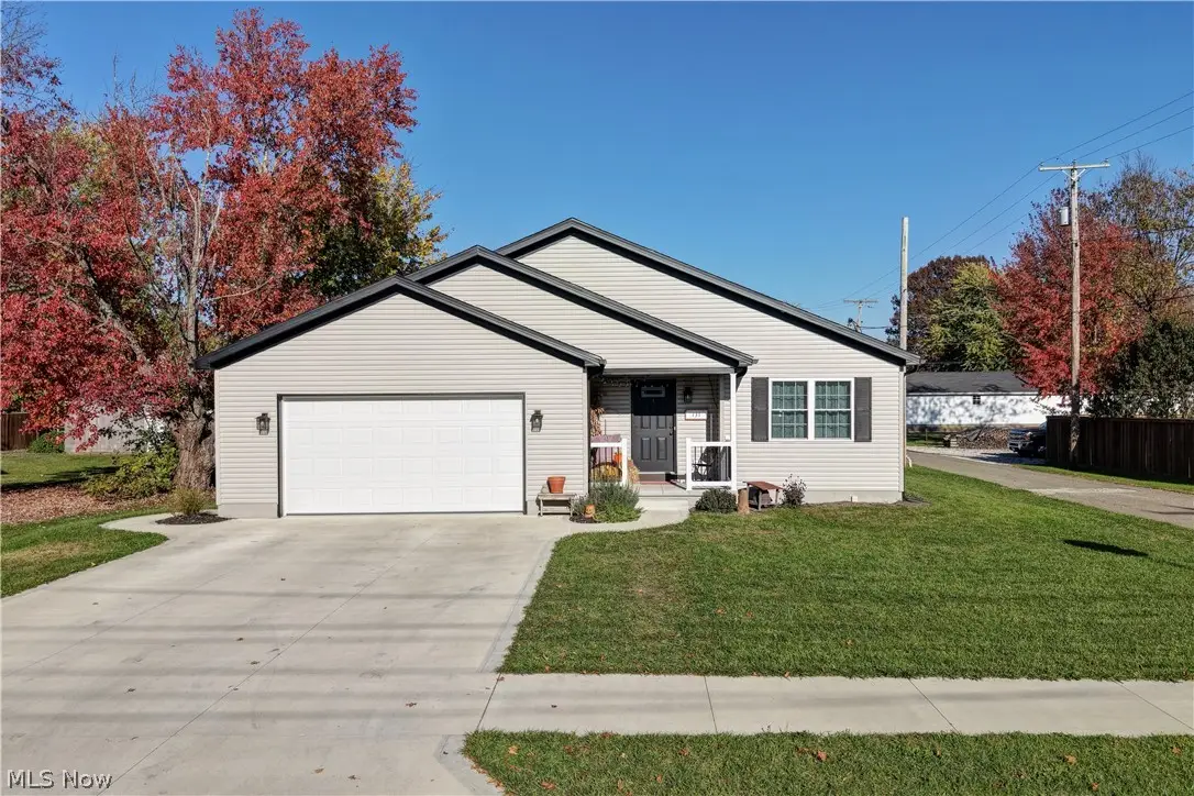 131 N Chestnut Street, Gnadenhutten, OH 44629 - #1