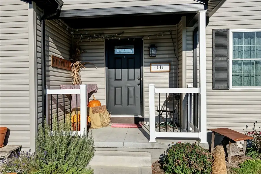 131 N Chestnut Street, Gnadenhutten, OH 44629 - #2