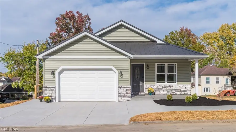 1205 Gomber Avenue, Cambridge, OH 43725 - #2