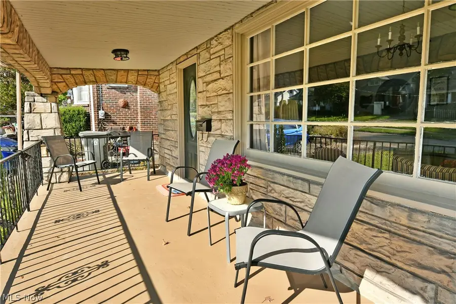 214 W Dennick Avenue, Youngstown, OH 44504 - #2