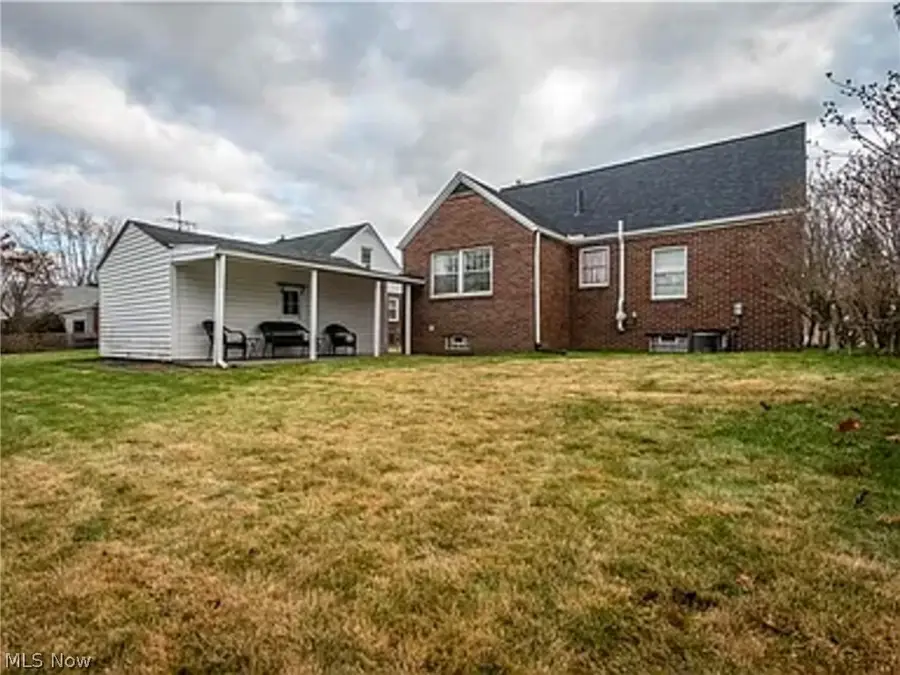 2923 Helen Nw Place, Canton, OH 44708 - #2