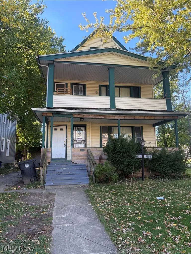 9904 Parkgate Avenue, Cleveland, OH 44108 - #2