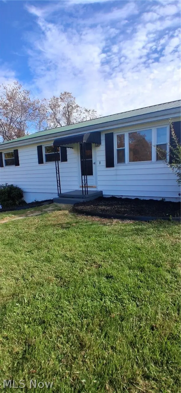 3015 Wayne Ridge Road, Zanesville, OH 43701 - #3