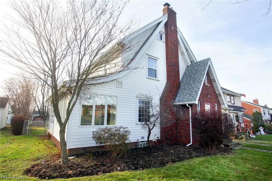 1206 24th Ne Street, Canton, OH 44714 - #2