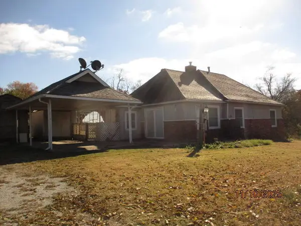 15840 S 642 Road, Wyandotte, OK 74370