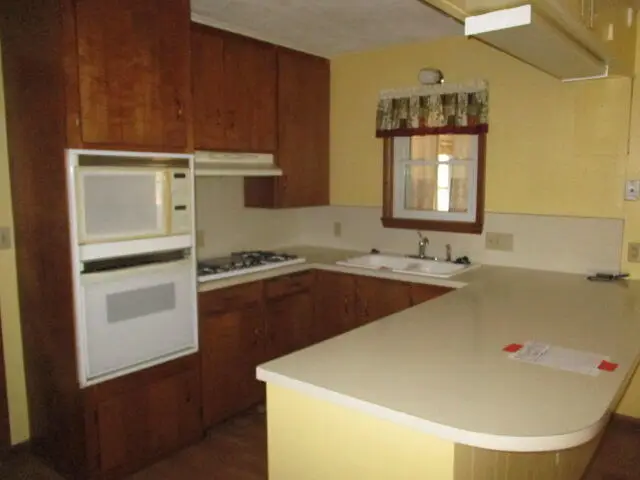 398 E Church Avenue, Fairland, OK 74343 - Image #3