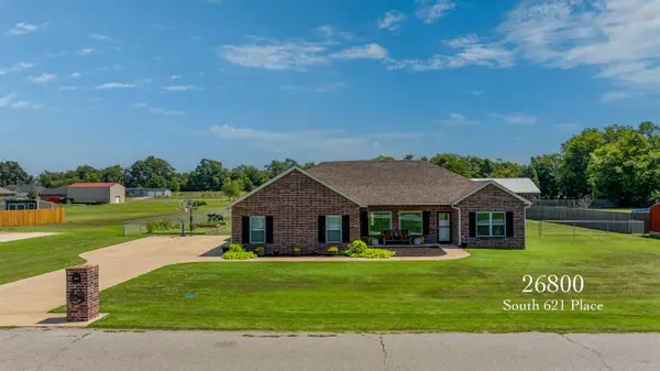 26800 S 621 Place, Grove, OK 74344