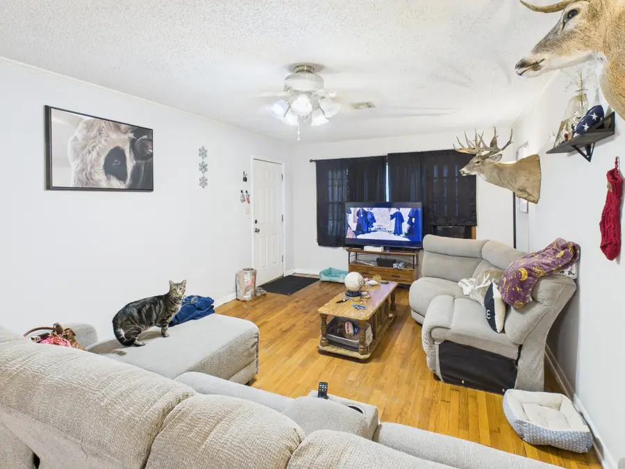 1912 A Street, Miami, OK 74354 - Image #3