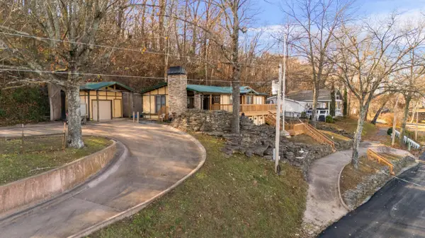 5673 County Road 366, Eucha, OK 74342