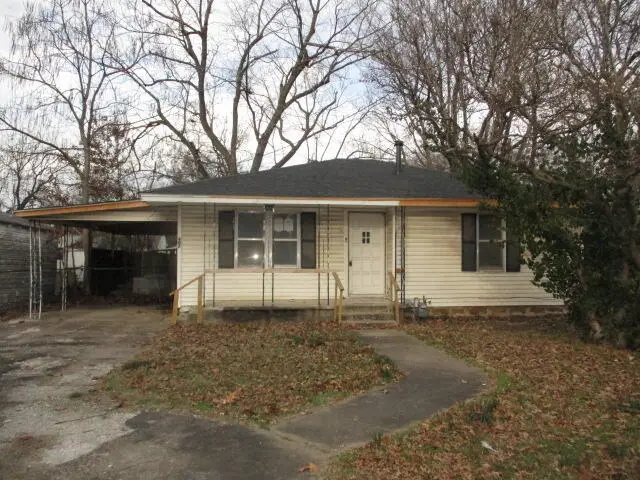 407 N Bell Street, Vinita, OK 74301 - Image #1