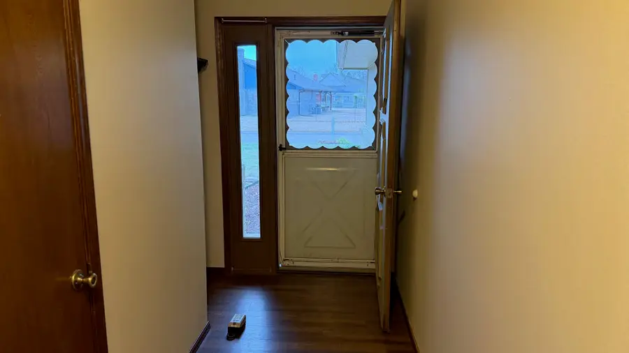 1006 Cambridge Court, Miami, OK 74354 - Image #3