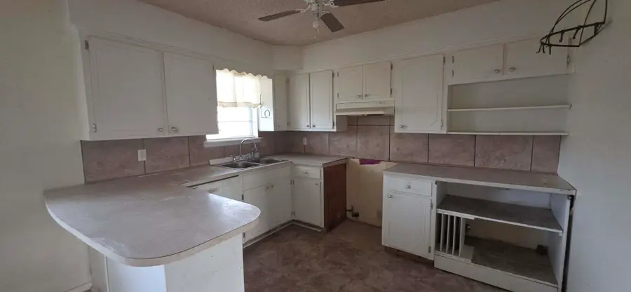 1202 5th Avenue, Miami, OK 74354 - Image #3