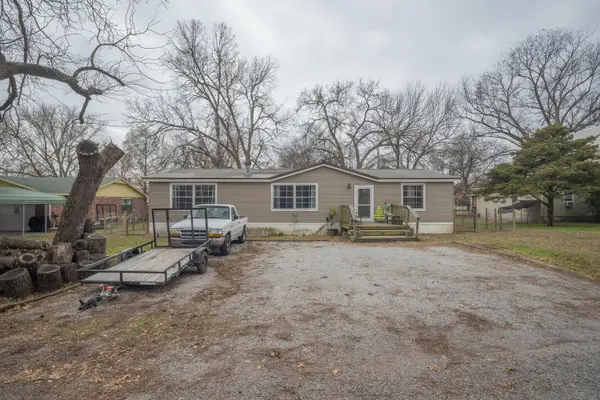209 S Collins Street, Fairland, OK 74343