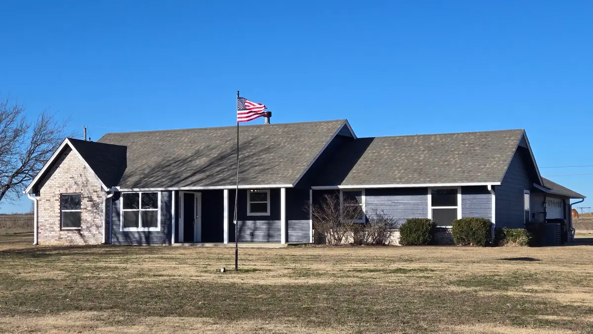 8905 E Hampton Road, Claremore, OK 74019 - Image #1