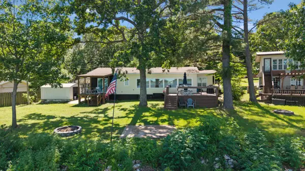 24721 S 613 Road, Grove, OK 74344