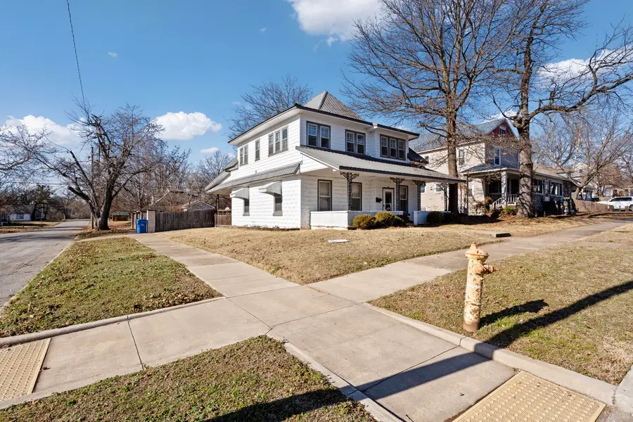 30 E Street, Miami, OK 74354 - #2