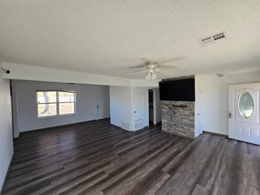 2027 P Street, Miami, OK 74354 - Image #2