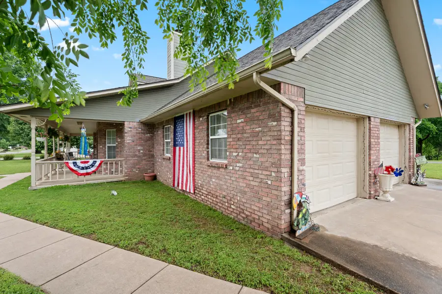 1035 Hillside Road, Grove, OK 74344 - #3