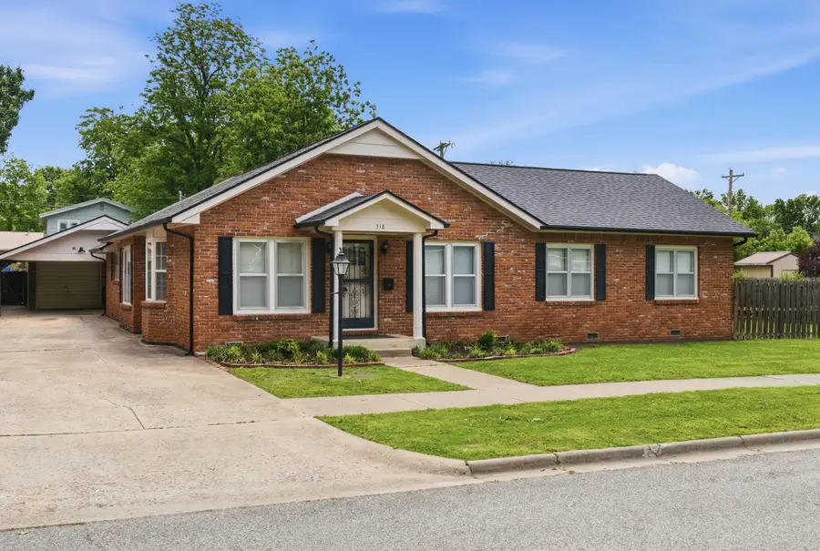 318 I Street, Miami, OK 74354 - #2