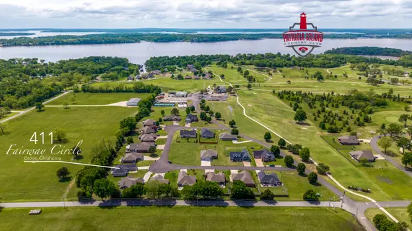 411 Fairway Circle, Grove, OK 74344