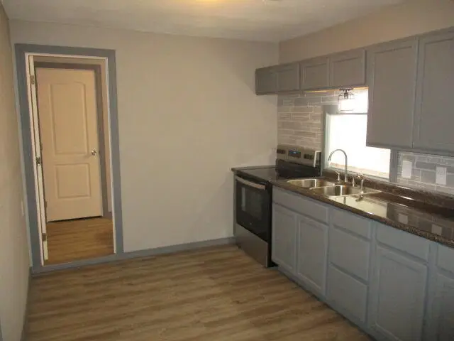 129 B Street, Miami, OK 74354 - #3