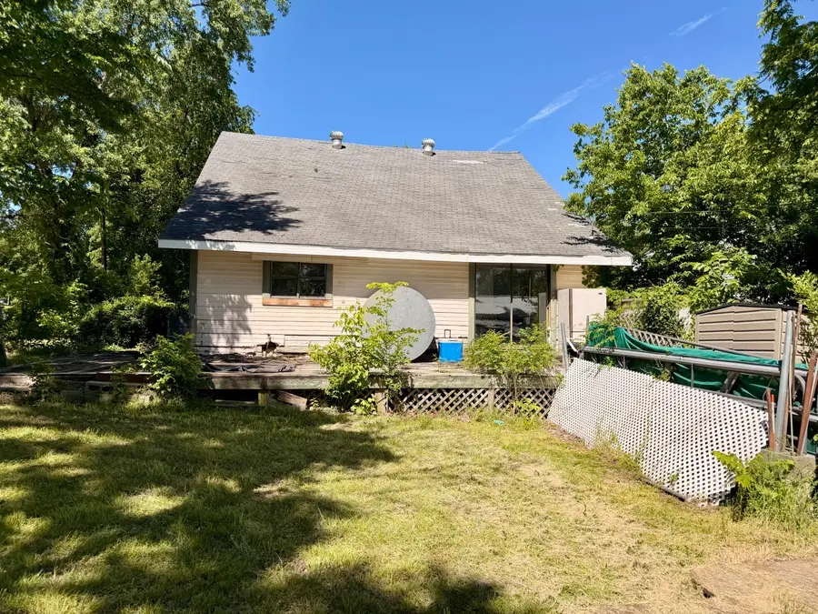723 S Spring Street, Grove, OK 74344 - #3