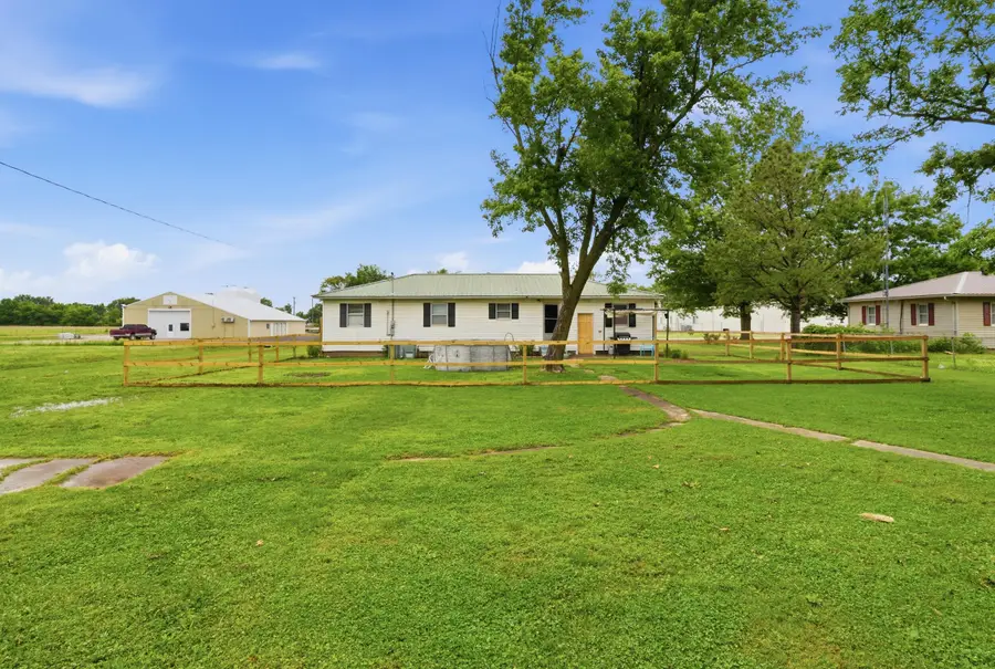 364 S Springfield Street, Welch, OK 74369 - #2