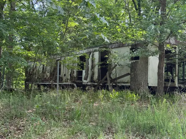 S 621 Trail, Wyandotte, OK 74370
