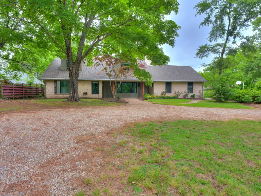 560 N 4395, Pryor, OK 74361 - #3