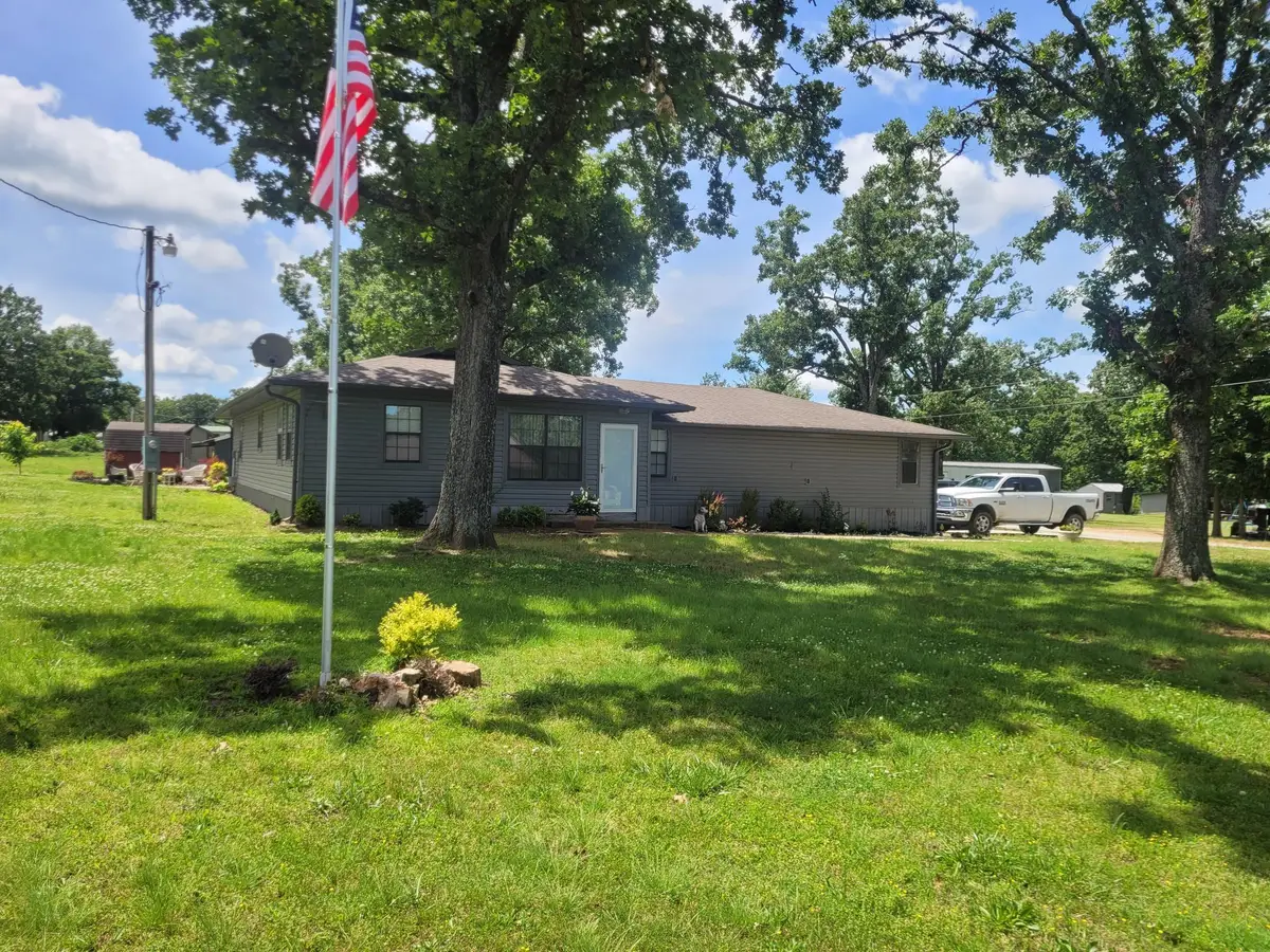 65601 E 160 Road, Wyandotte, OK 74370 - #1