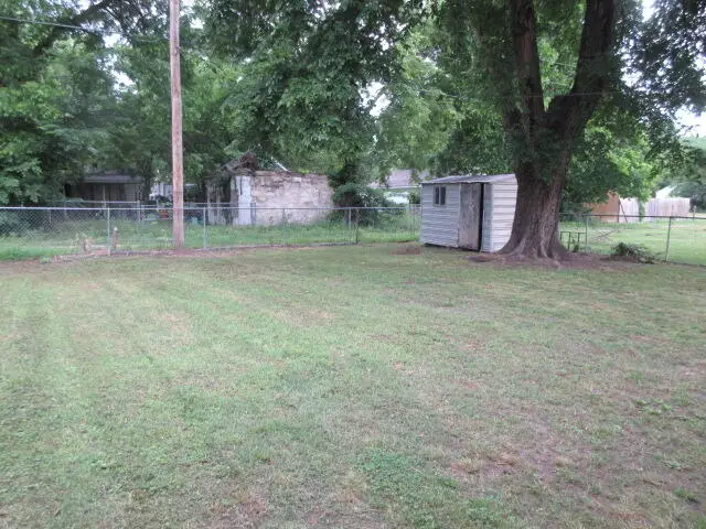 423 G Street, Miami, OK 74354 - #3