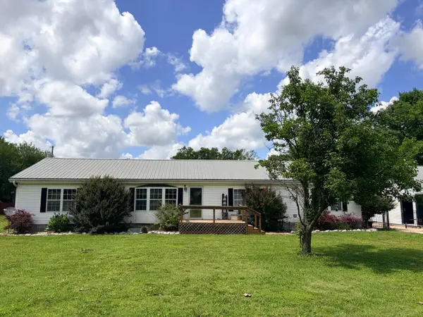20 E Washington Avenue, Fairland, OK 74343