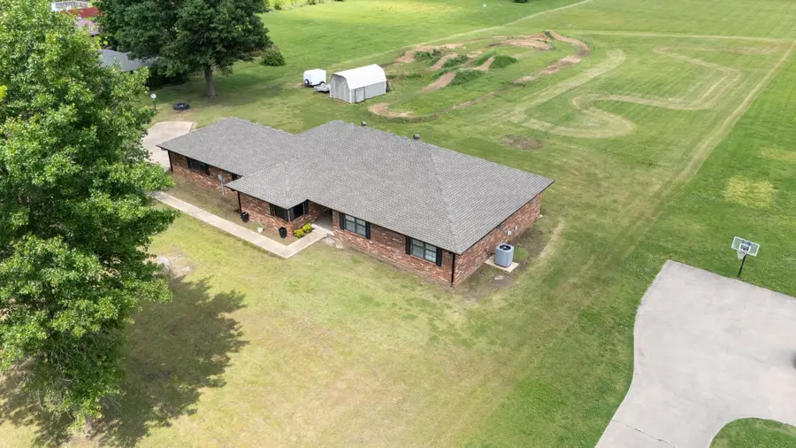9940 S 614 Road, Miami, OK 74354 - #3