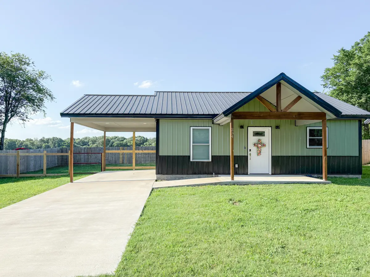 234 E Main Street, Colcord, OK 74338 - #1