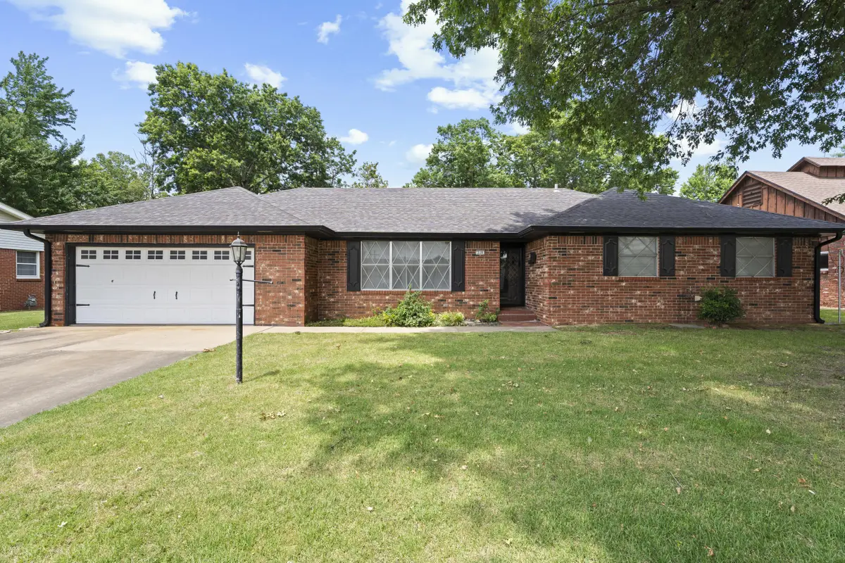 318 Sunset Drive, Vinita, OK 74301 - #1