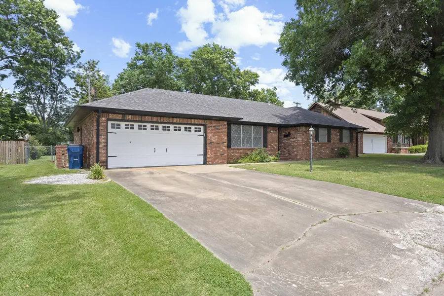 318 Sunset Drive, Vinita, OK 74301 - #3